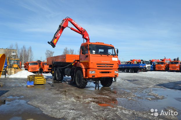 Бортовой грузовик с КМУ КамАЗ 43118-3027-50 с КМУ Flli.Ferrari F1