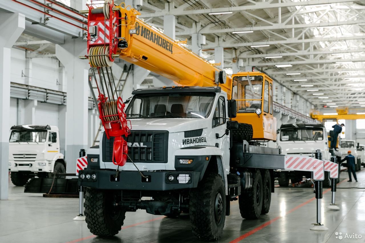 Автокран Ивановец КС-45717-4В