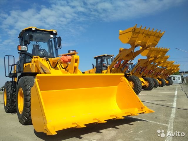 Фронтальный погрузчик Lonking LG833N