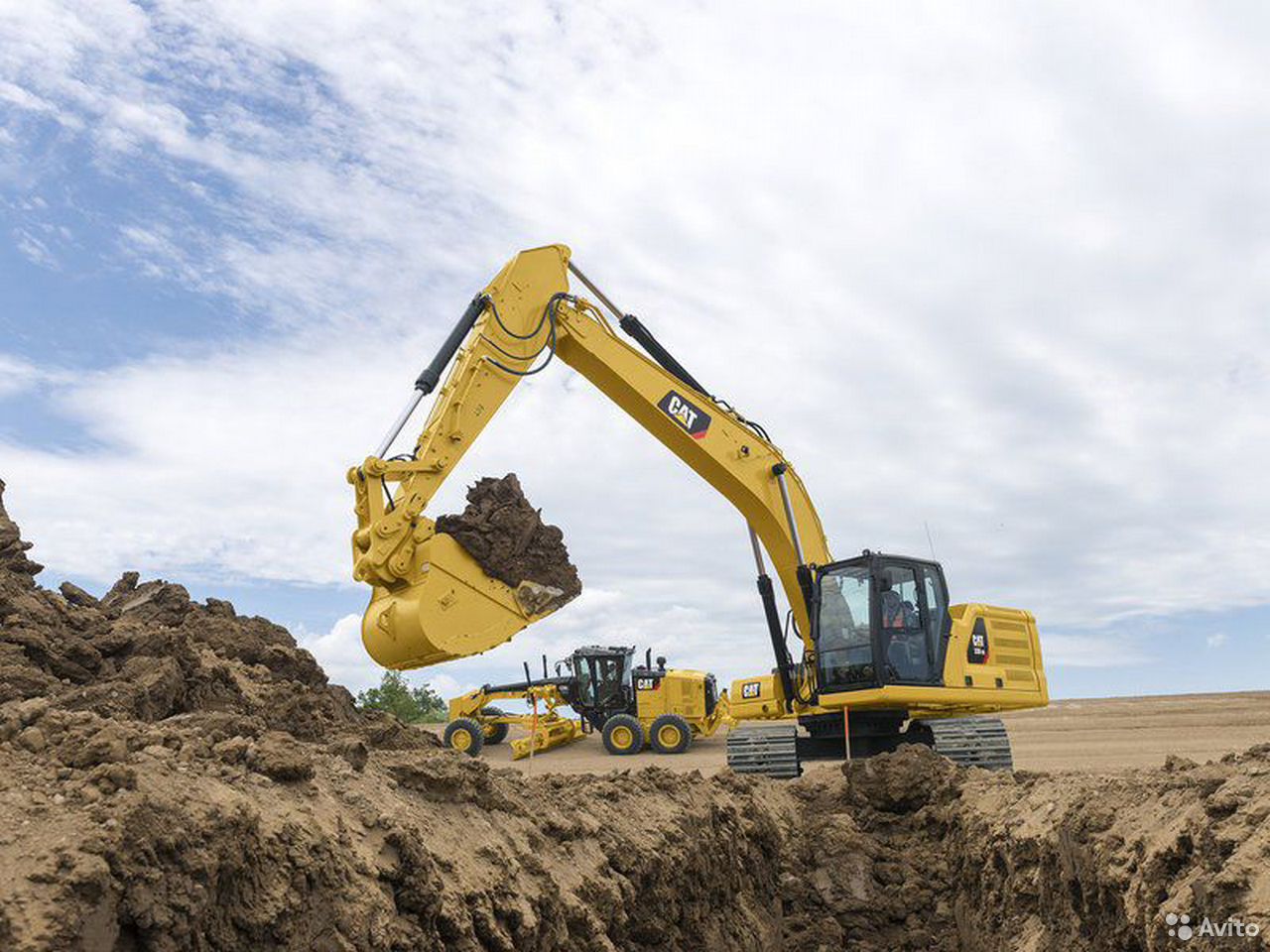 Гусеничный экскаватор Caterpillar 330 GC