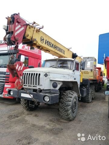 Автокран Ивановец КС-35714 на шасси УРАЛ 5557