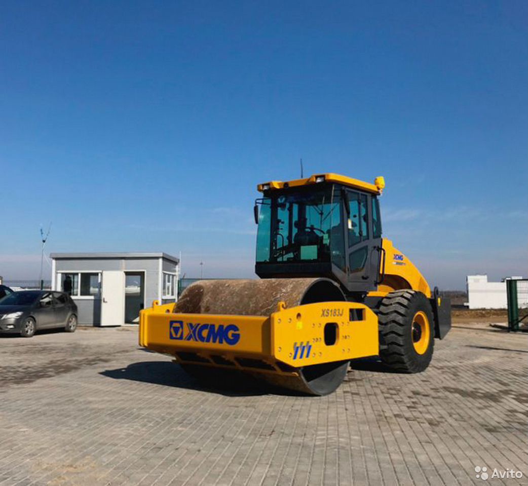 Грунтовый каток XCMG XS183J