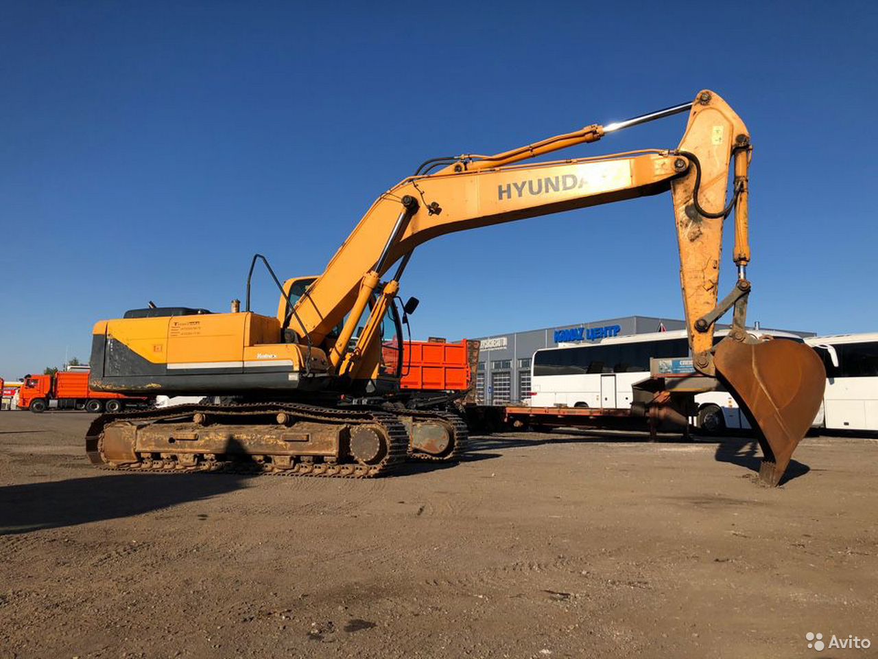 Гусеничный экскаватор Hyundai R 260LC-9S