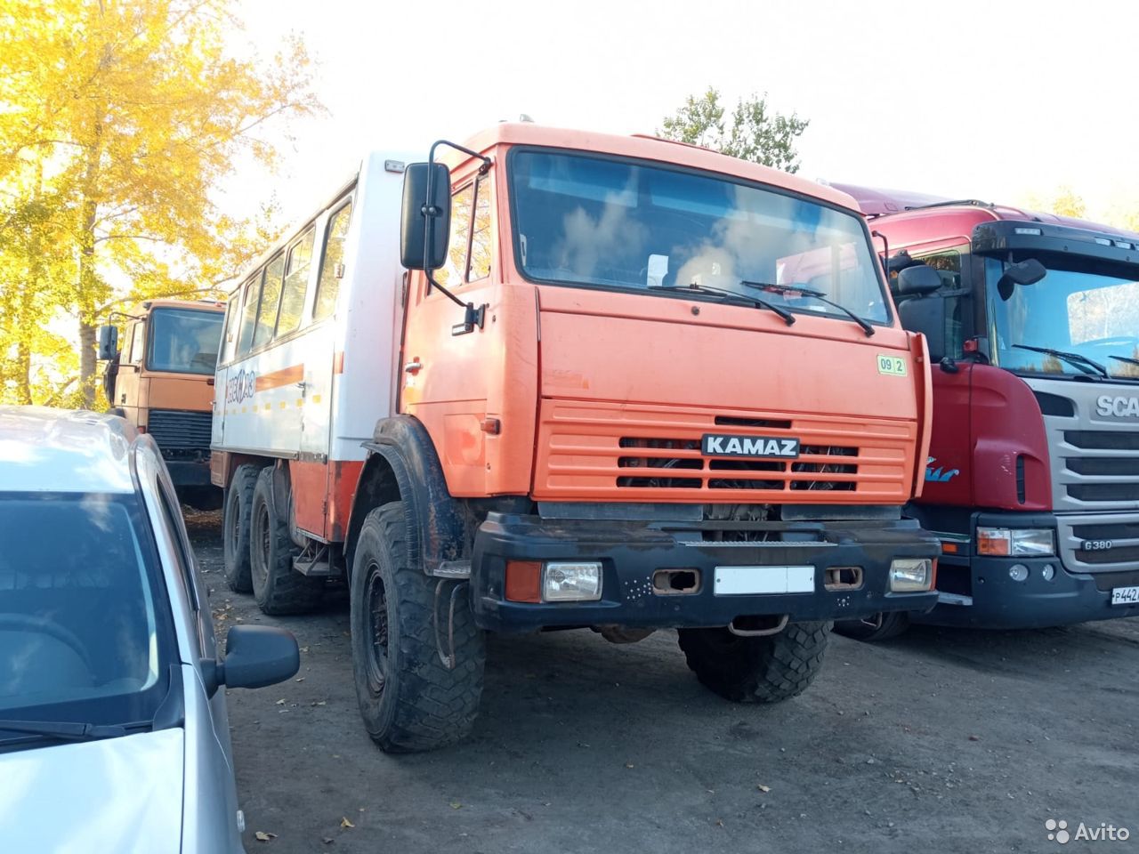 Вахтовый автобус НефАЗ 4208