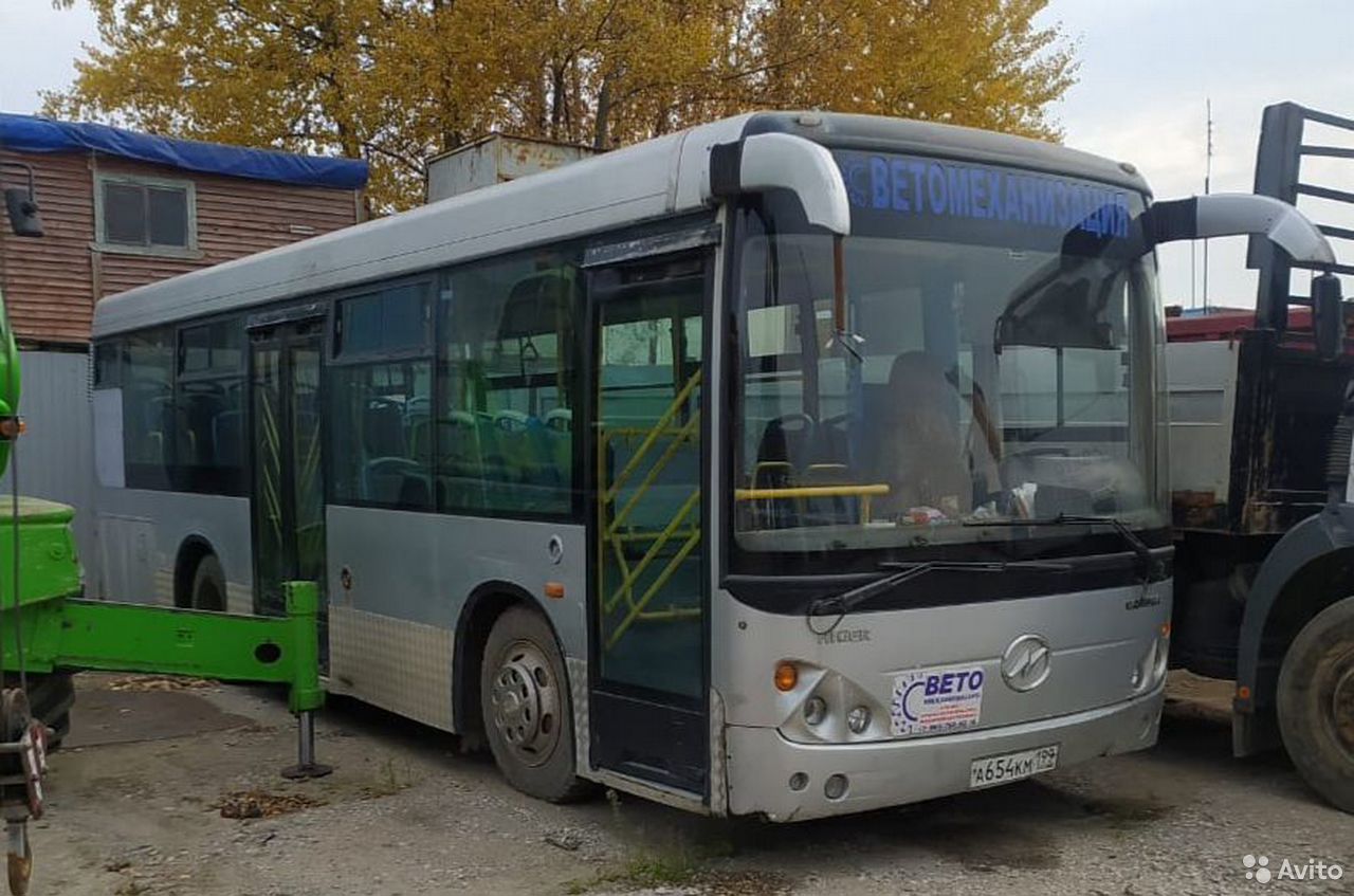 Автобус Higer KLQ6891GA