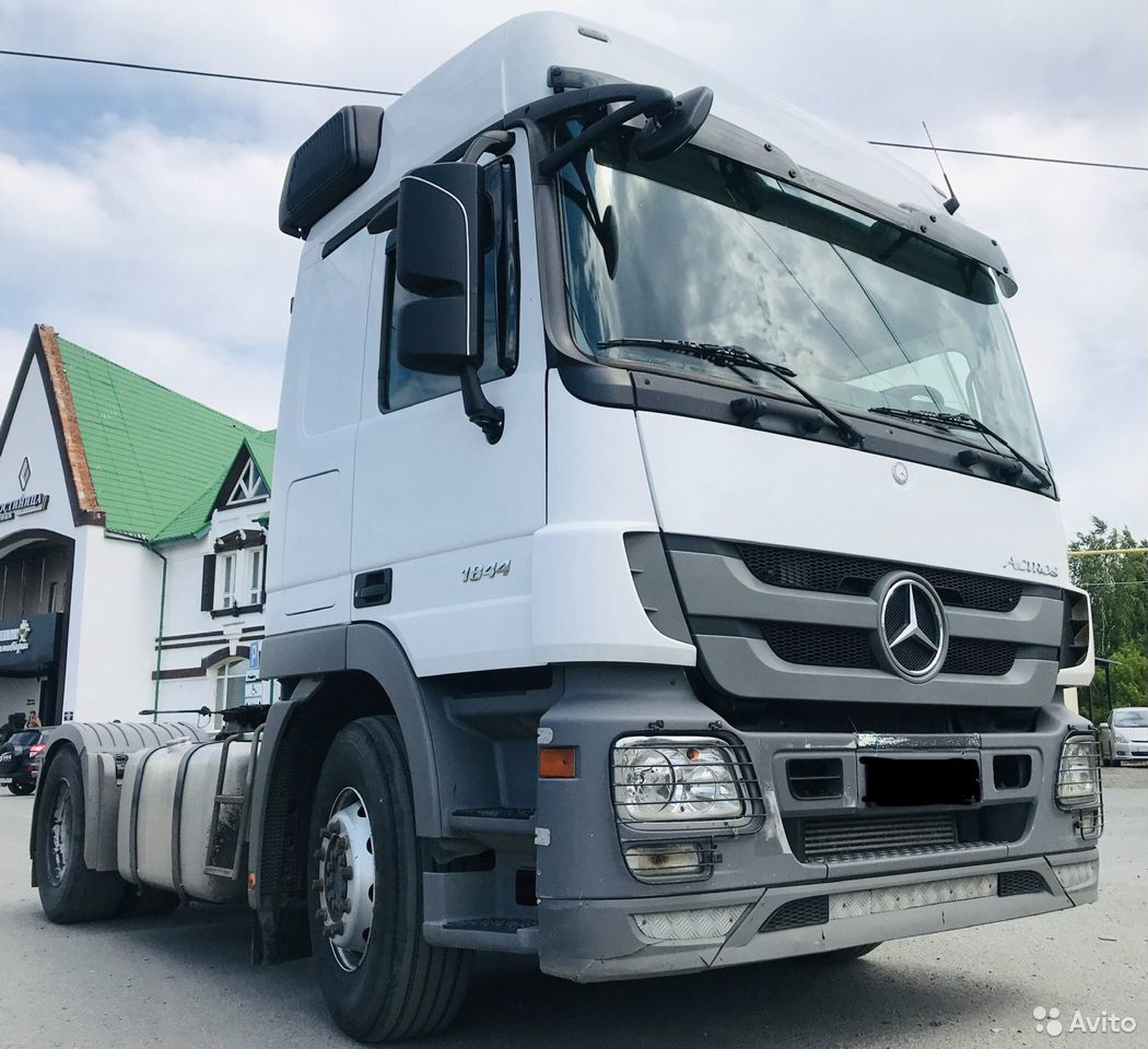 Седельный тягач Mercedes-Benz Actros 1844 LS