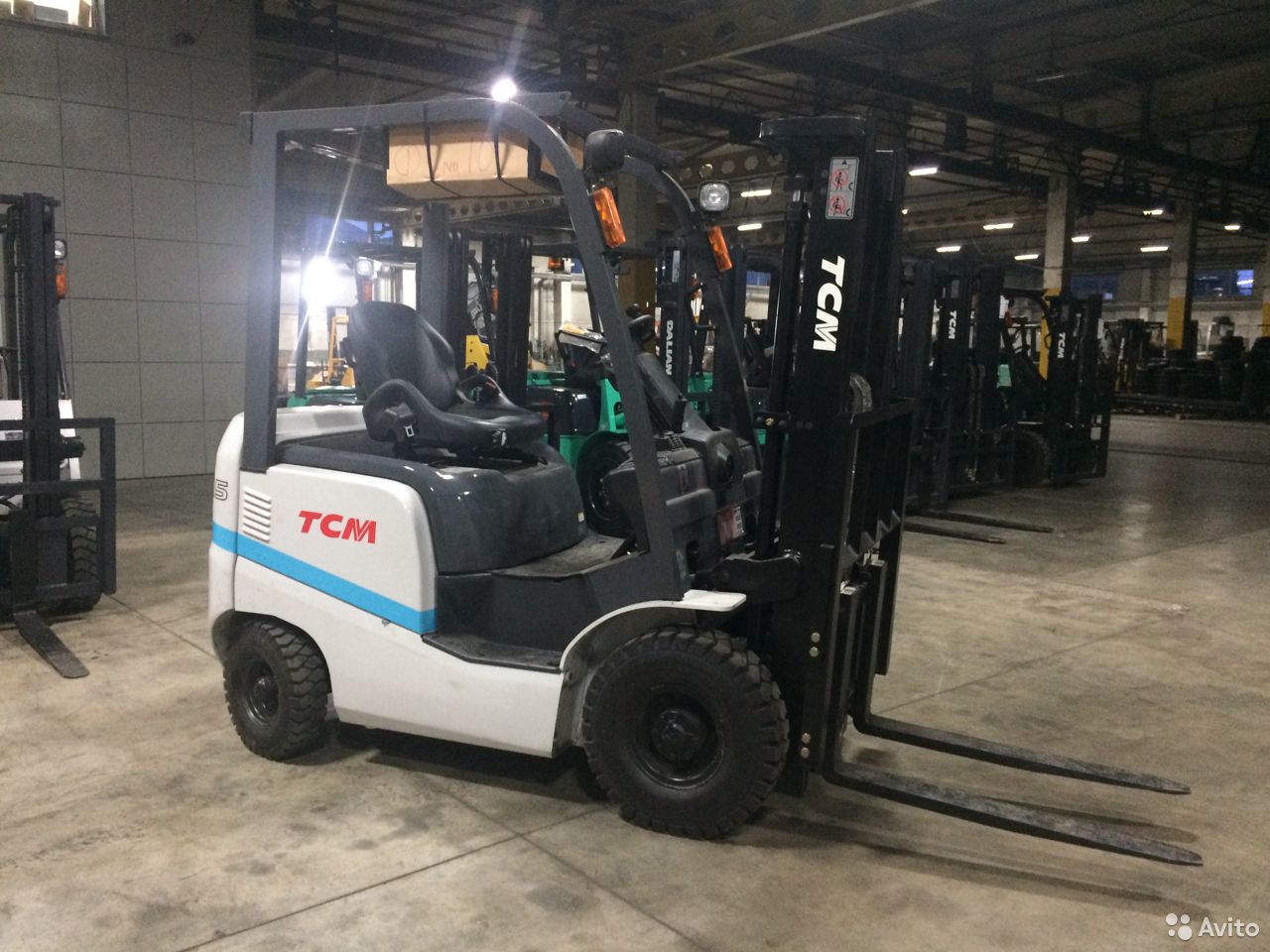 Вилочный погрузчик TCM FD15T14