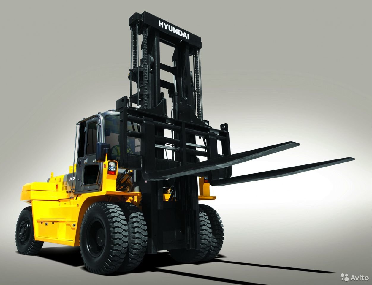 Вилочный погрузчик Hyundai 110D-7E