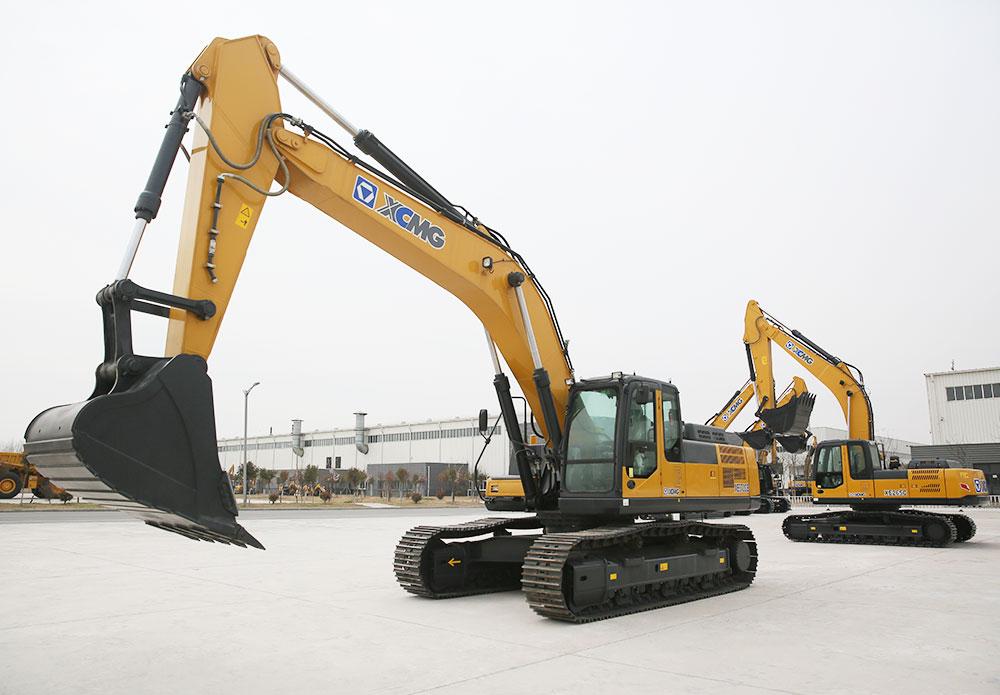 Гусеничный экскаватор XCMG XE335C