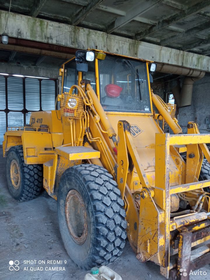 Фронтальный погрузчик JCB 410M-1C
