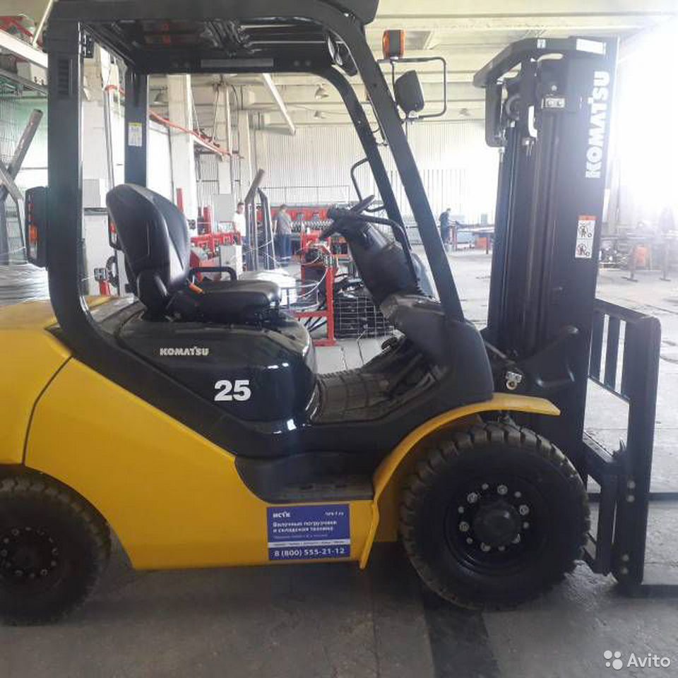 Вилочный погрузчик Komatsu FG25T-17