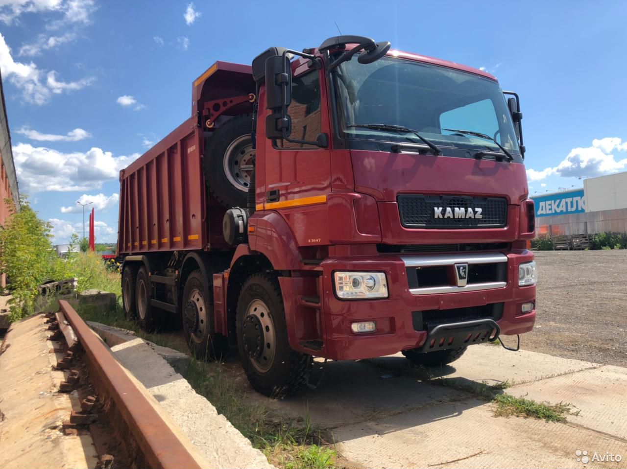 Самосвал КамАЗ 65801
