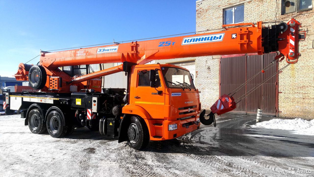 Автокран Клинцы КС-55713-1К-4В на шасси КамАЗ 65115