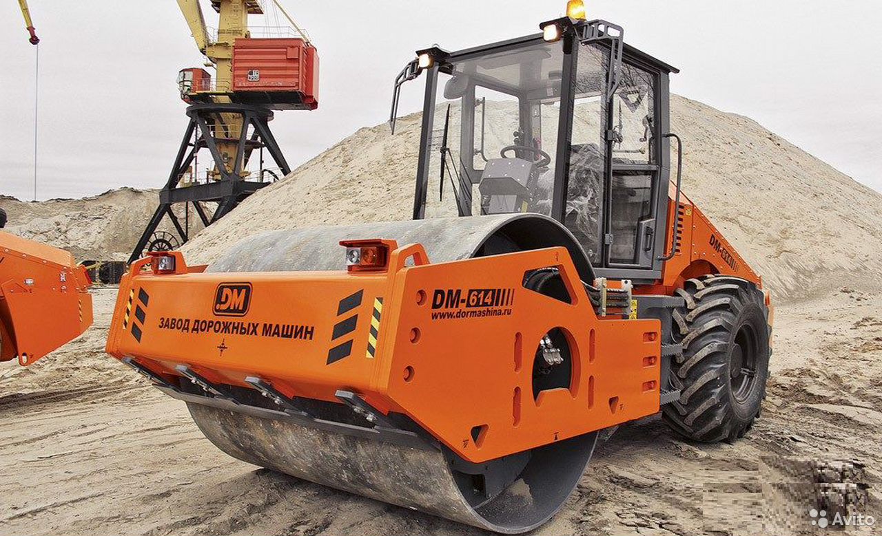 Грунтовый каток Завод Дорожных машин DM-614