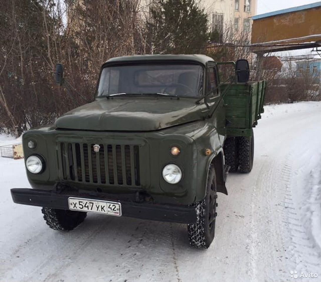 Бортовой грузовик ГАЗ 5204