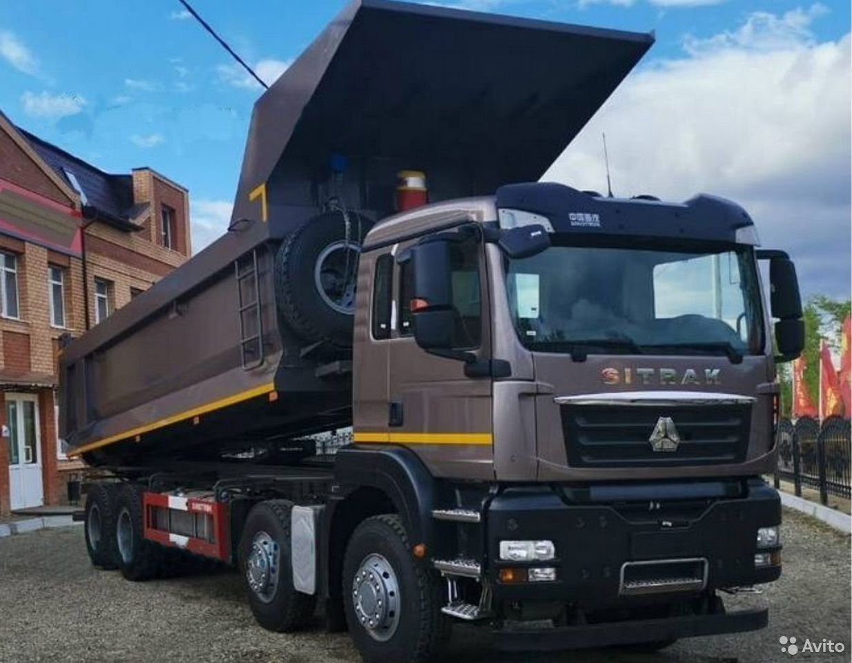 Самосвал Howo ZZ3316N386ME1