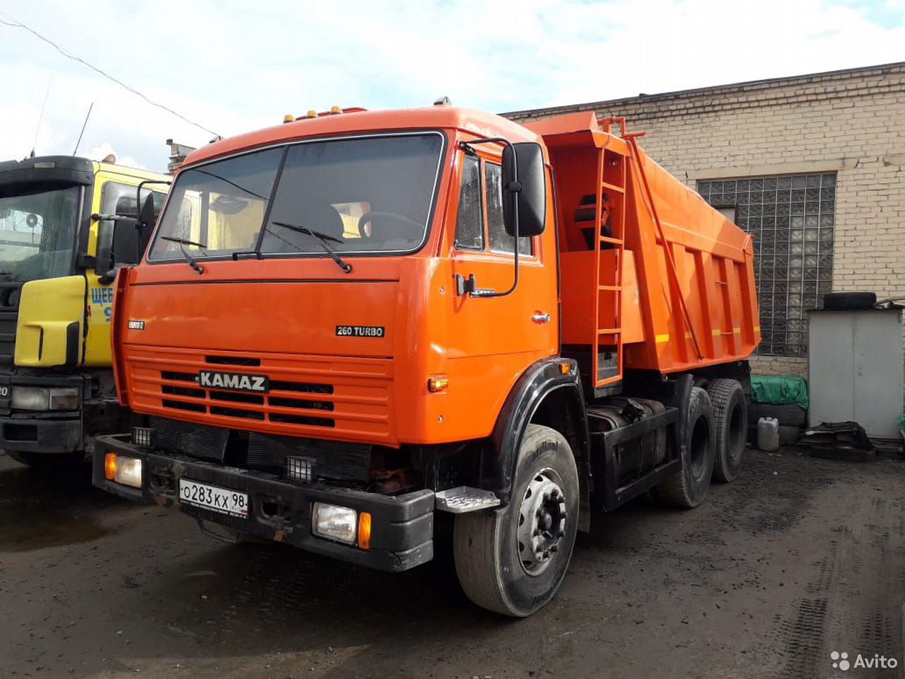 Самосвал КамАЗ 65115