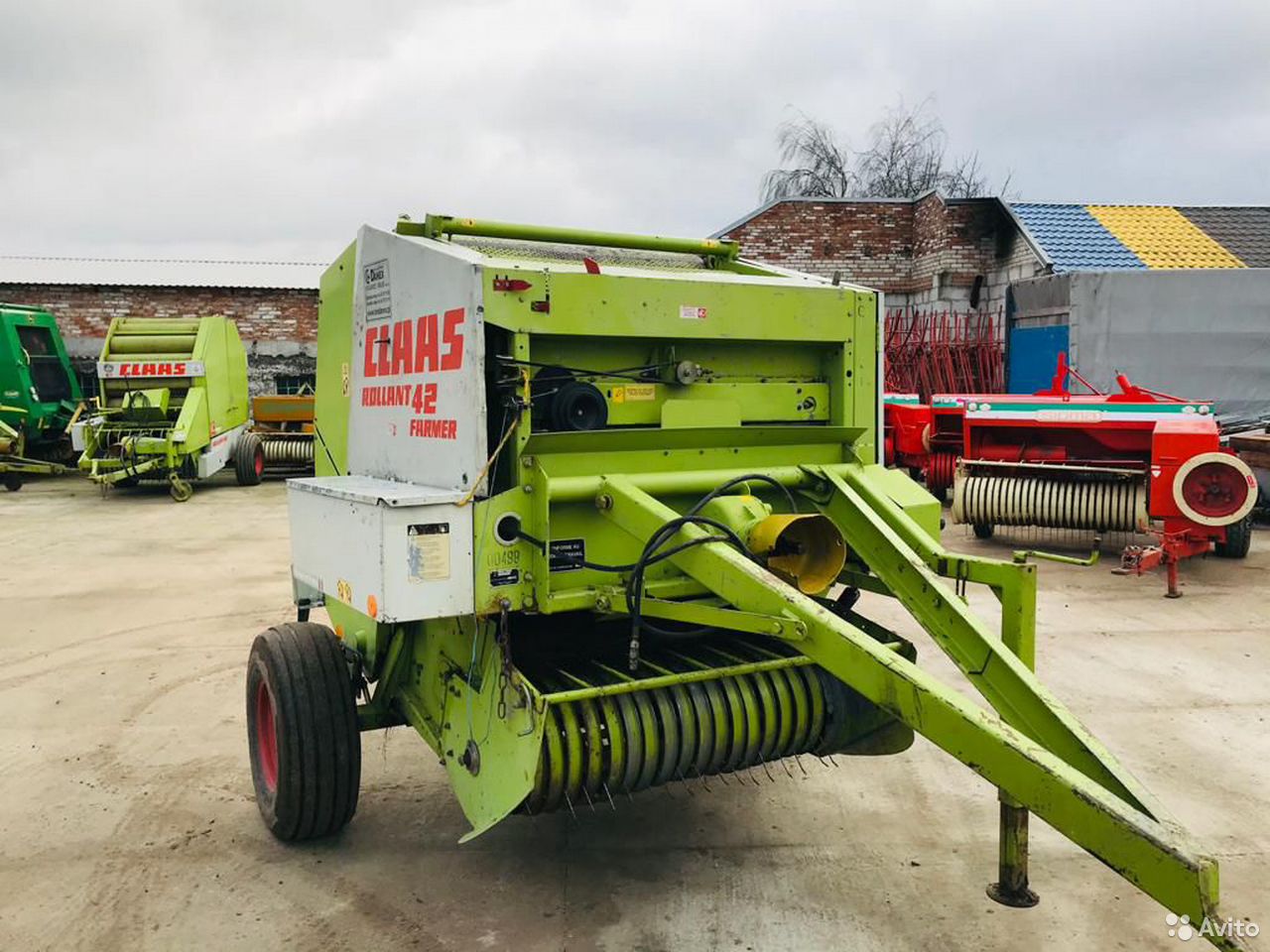Пресс-подборщик Claas Rollant 42