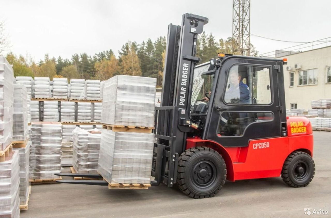 Вилочный погрузчик Polar Badger CPCD50