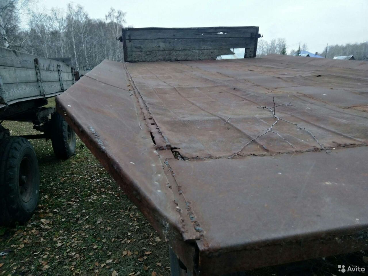 Тракторный прицеп 2ПТС-4