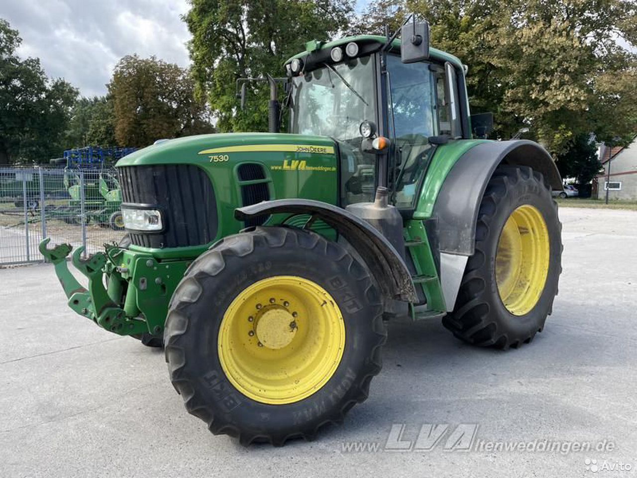 Трактор John Deere 7530 Premium