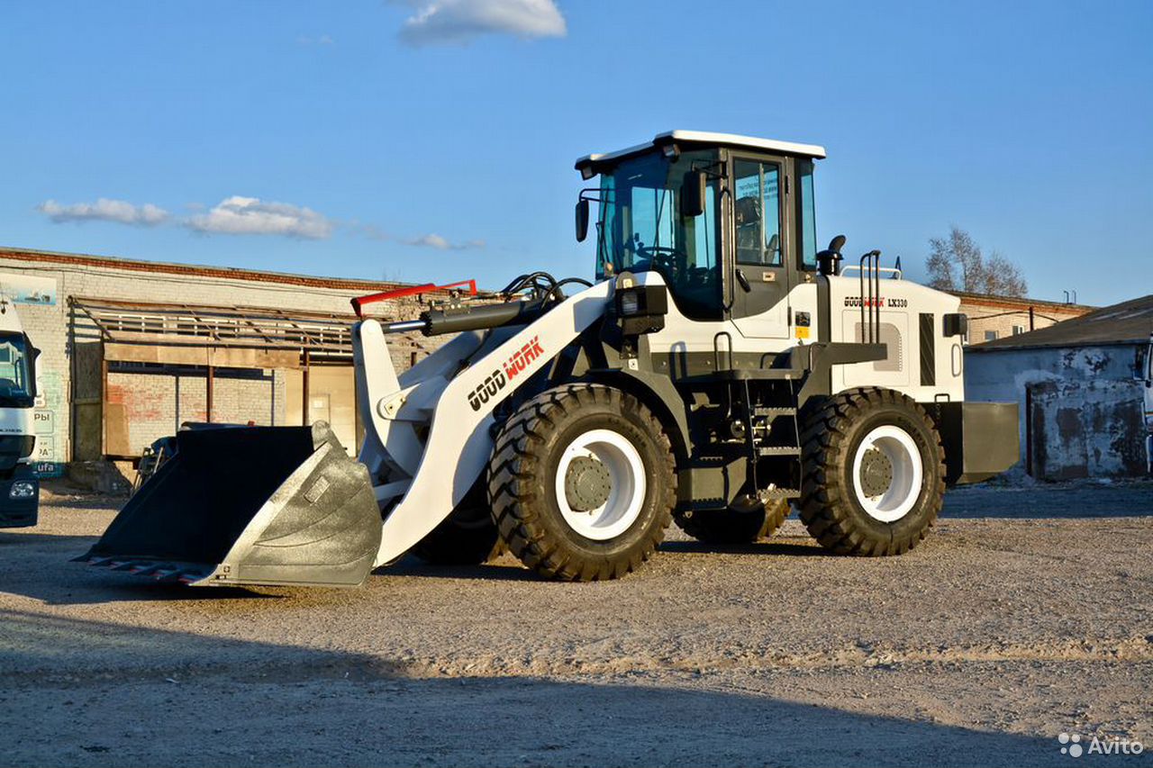 Фронтальный погрузчик GoodWork LX330