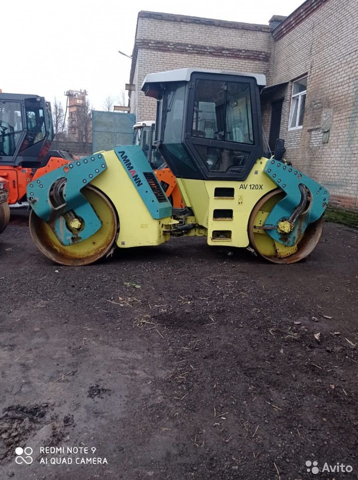 Двухвальцовый каток Ammann AV120X