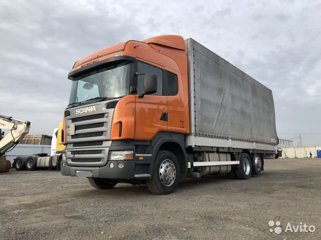 Тентованный грузовик Scania R420