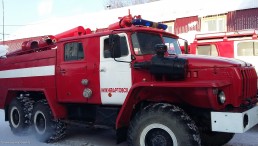 Продажа пожарного автомобиля Пожарная машина ПОЖТЕХНИКА АЦТ 3-40-10 Урал-5557