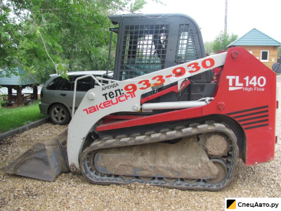 Гусеничный мини-погрузчик Takeuchi TL140