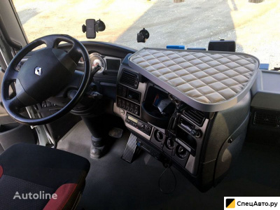 Седельный тягач Renault Magnum