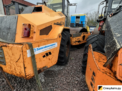 Грунтовый каток Завод Дорожных машин Каток дорожный ДМ62