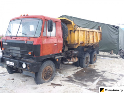 Самосвал Tatra 815