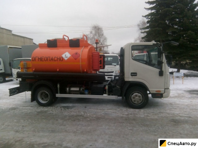 Бензовоз JAC 80 топливозаправщик