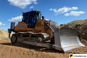 Гусеничный бульдозер CASE 2050M