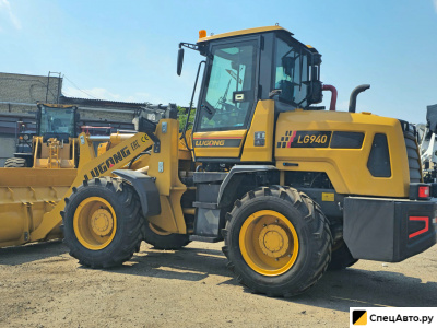 Фронтальный погрузчик Lugong LG940