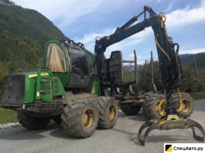 Форвардер John Deere 1210E