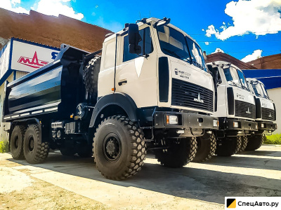 Самосвал МАЗ вездеход