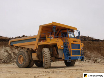 Карьерный самосвал БелАЗ