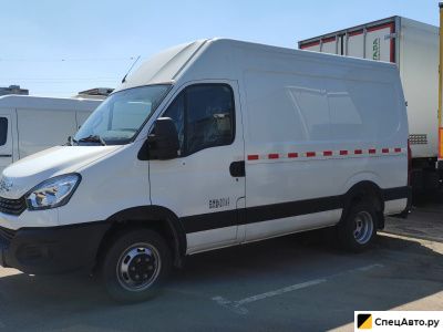 Цельнометаллический фургон Iveco Daily V42-33s