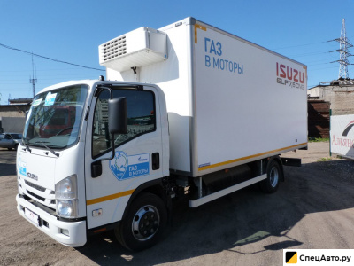 Рефрижераторный фургон Isuzu NPR 82