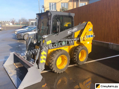 Мини-погрузчик XCMG XC740RU