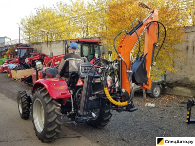 Экскаваторная установка Булат К-2400 на минитрактор
