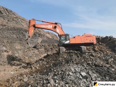 Гусеничный экскаватор Hitachi EX-870