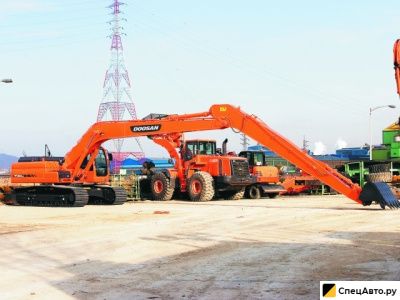 Гусеничный экскаватор Doosan DX 300LCA SLR