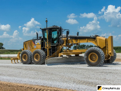 Средний автогрейдер                                                     Caterpillar                                                 140 AWD
