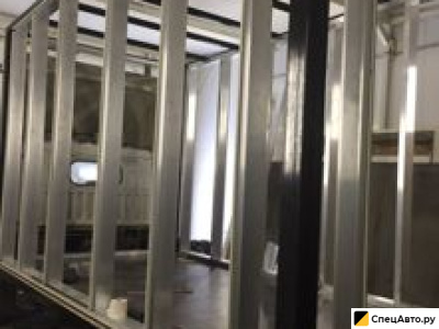 Автолавка Renault шоу-рум на колёсах