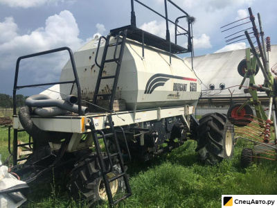 Тракторный прицеп Bourgault 6350