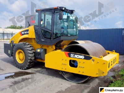 Грунтовый каток XCMG XS183J