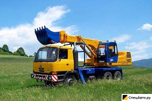 Автоэкскаватор UDS 114